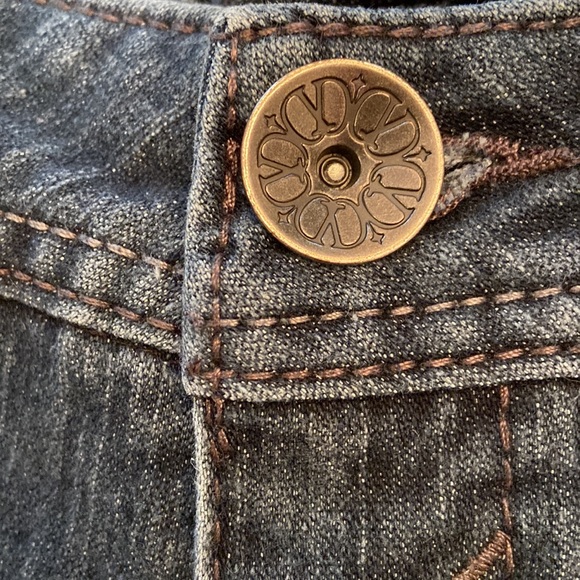 Democracy Justice Jeggings in medium wash - Picture 9 of 10